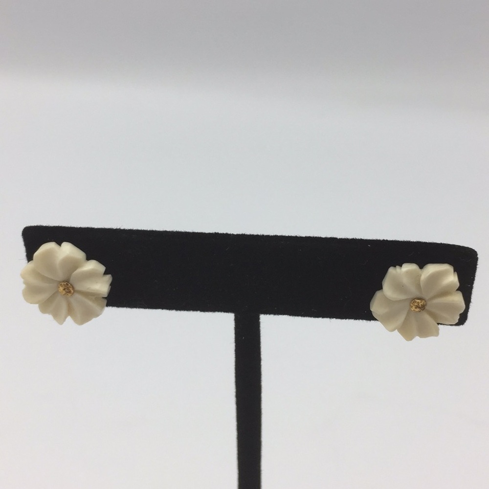 Ivory and Gold Nugget Stud Earrings